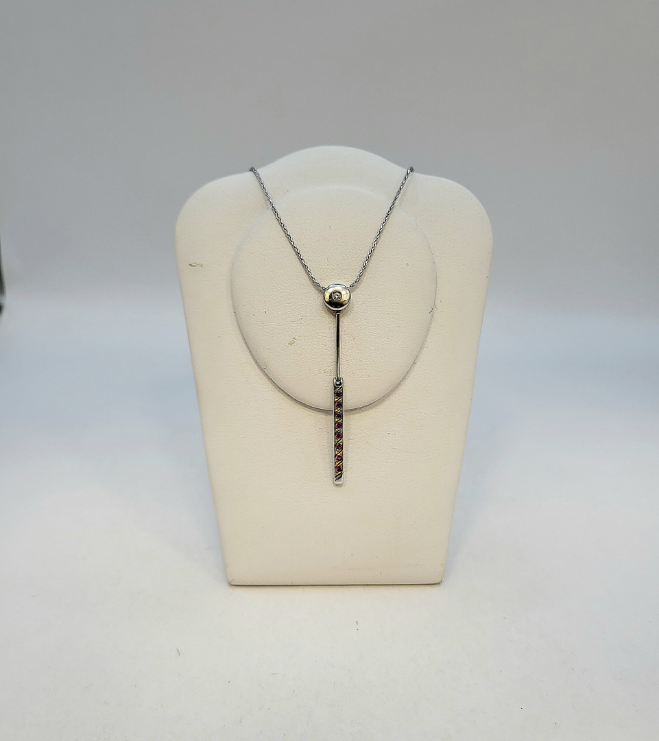 Catenina con ciondolo a firma Chimento oro diamantino pietre