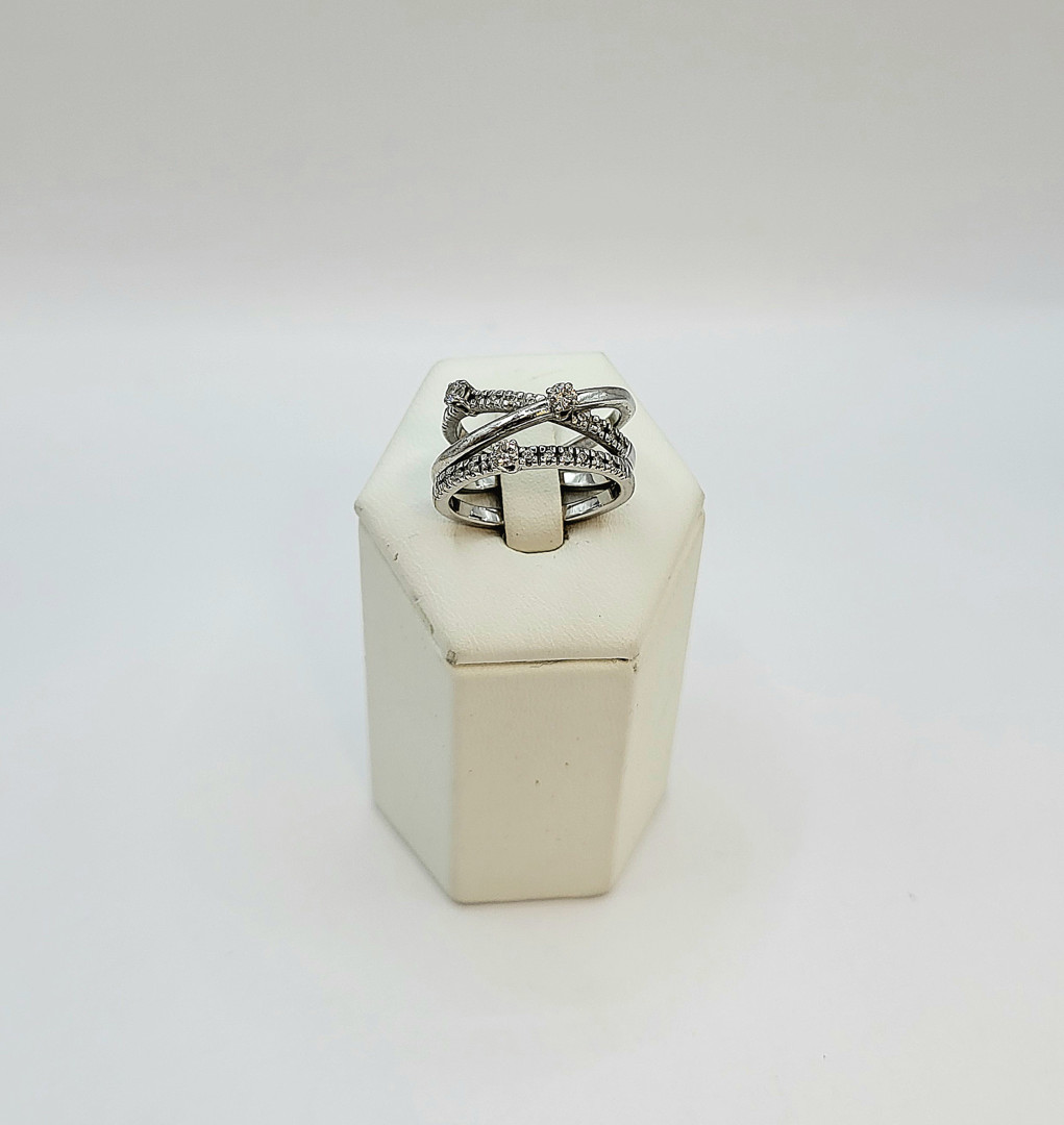 Anello oro diamantini