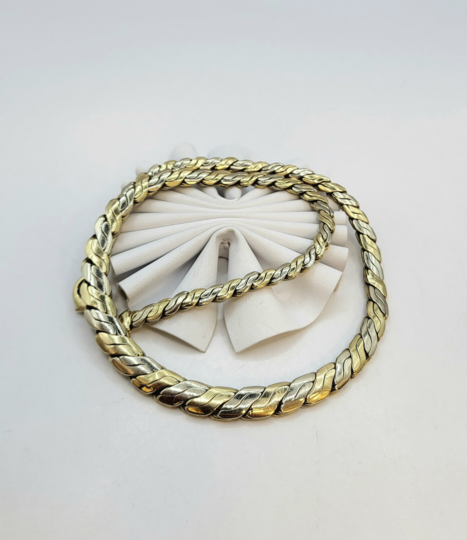 Collana oro
