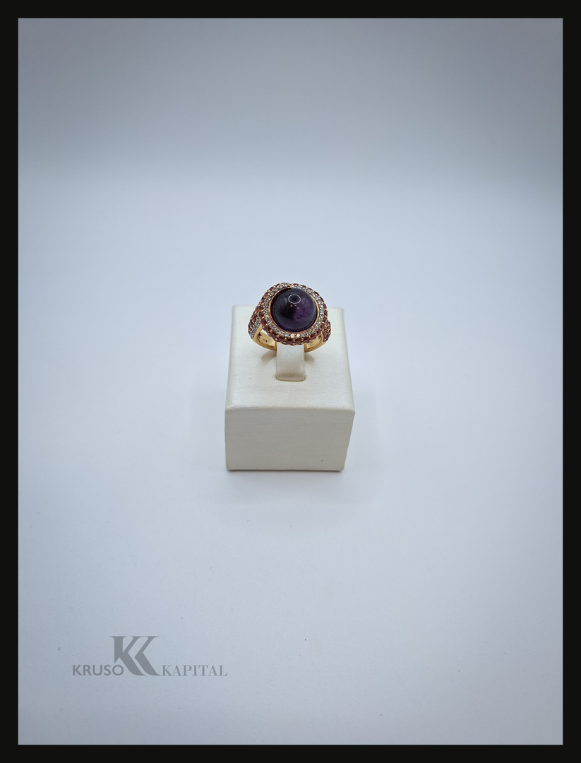 Anello oro con pietre e diamantini 