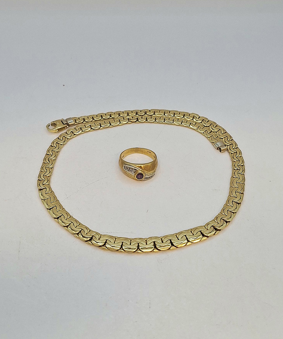 Collana e anello oro pietra diamantini