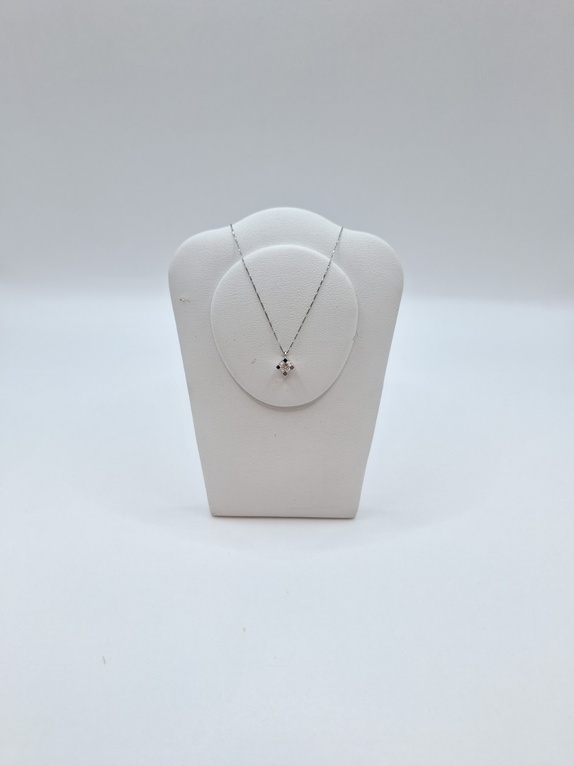 Catenina con ciondolo oro diamante