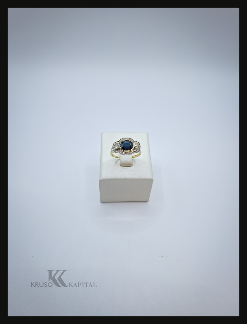 Anello oro pietra diamanti