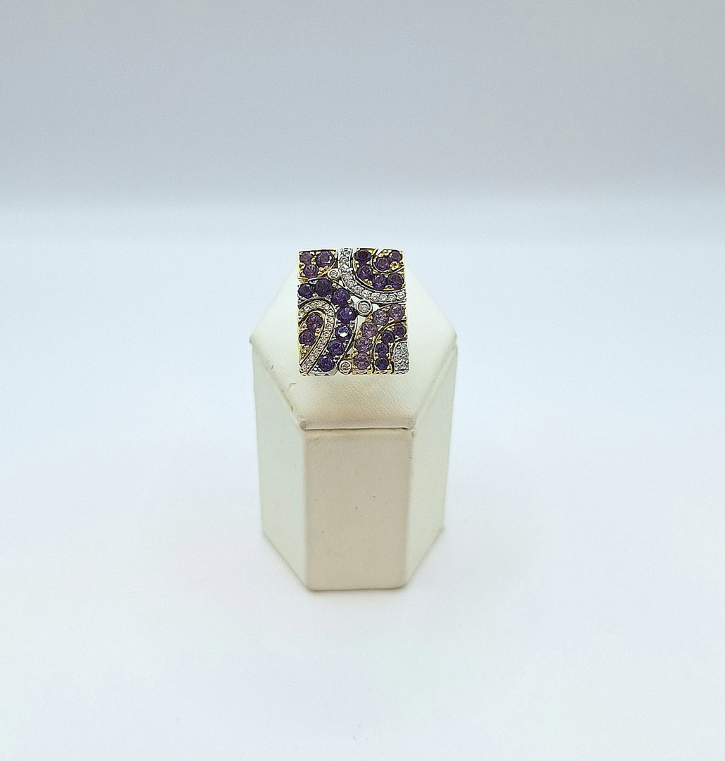 Anello oro pietre diamanti