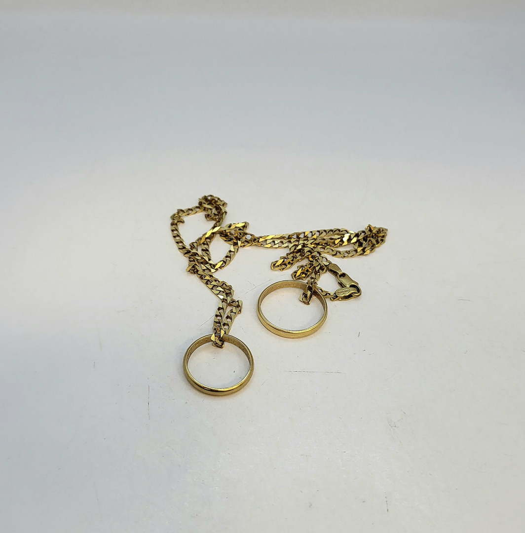 Collana e due anelli oro