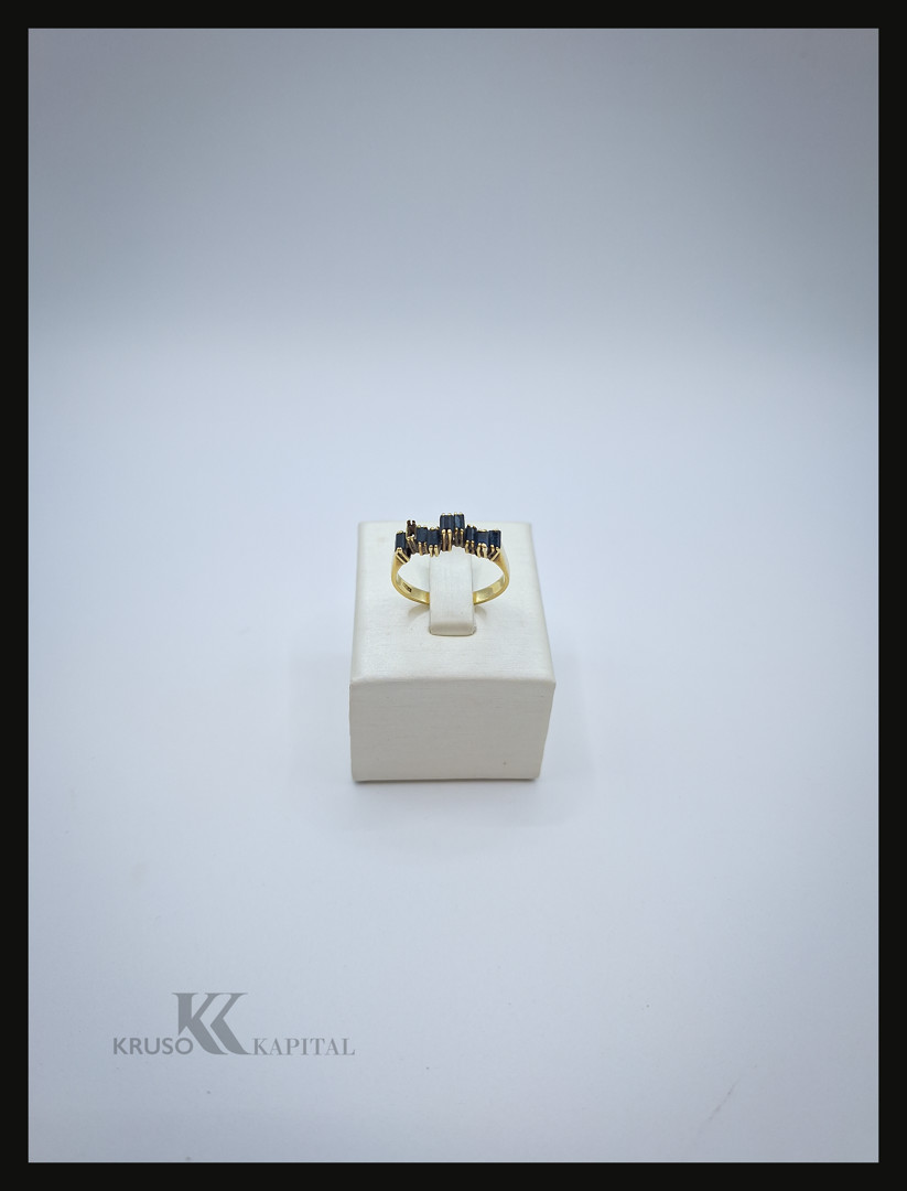 Anello oro pietre