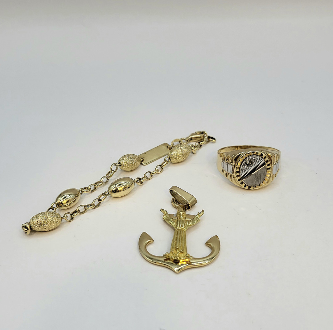 Anello ciondolo bracciale oro pietra 