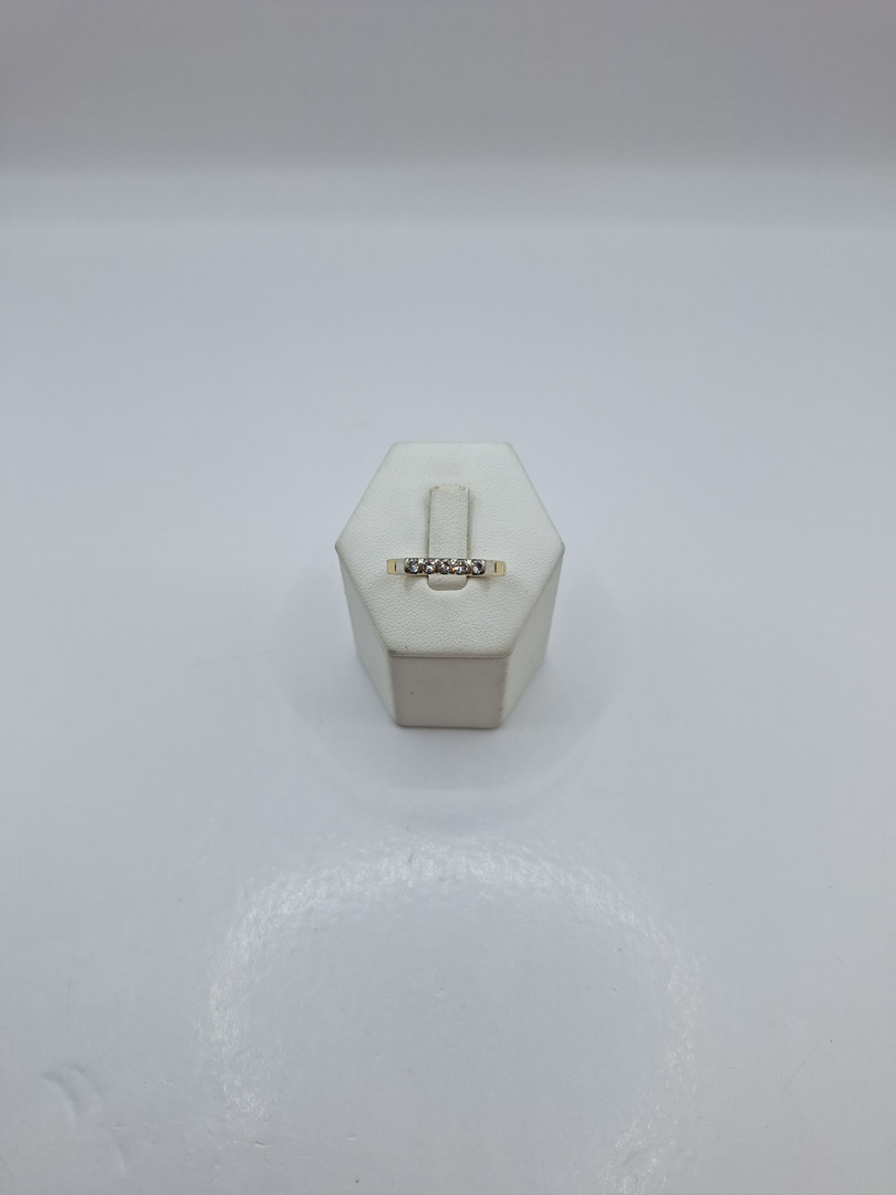 Anello oro diamanti
