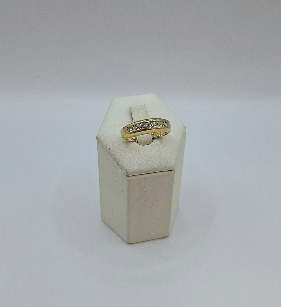 Anello oro diamantini