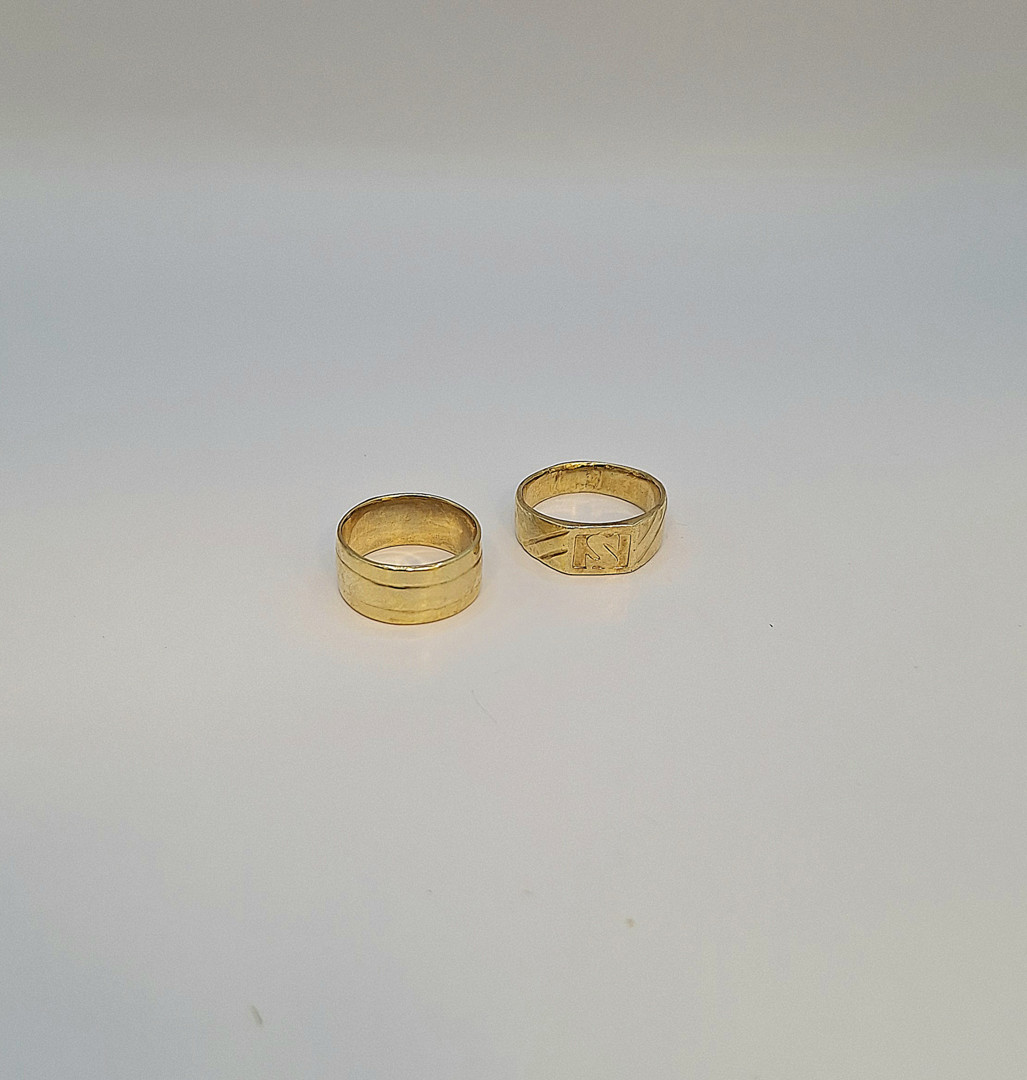 Due anelli oro 