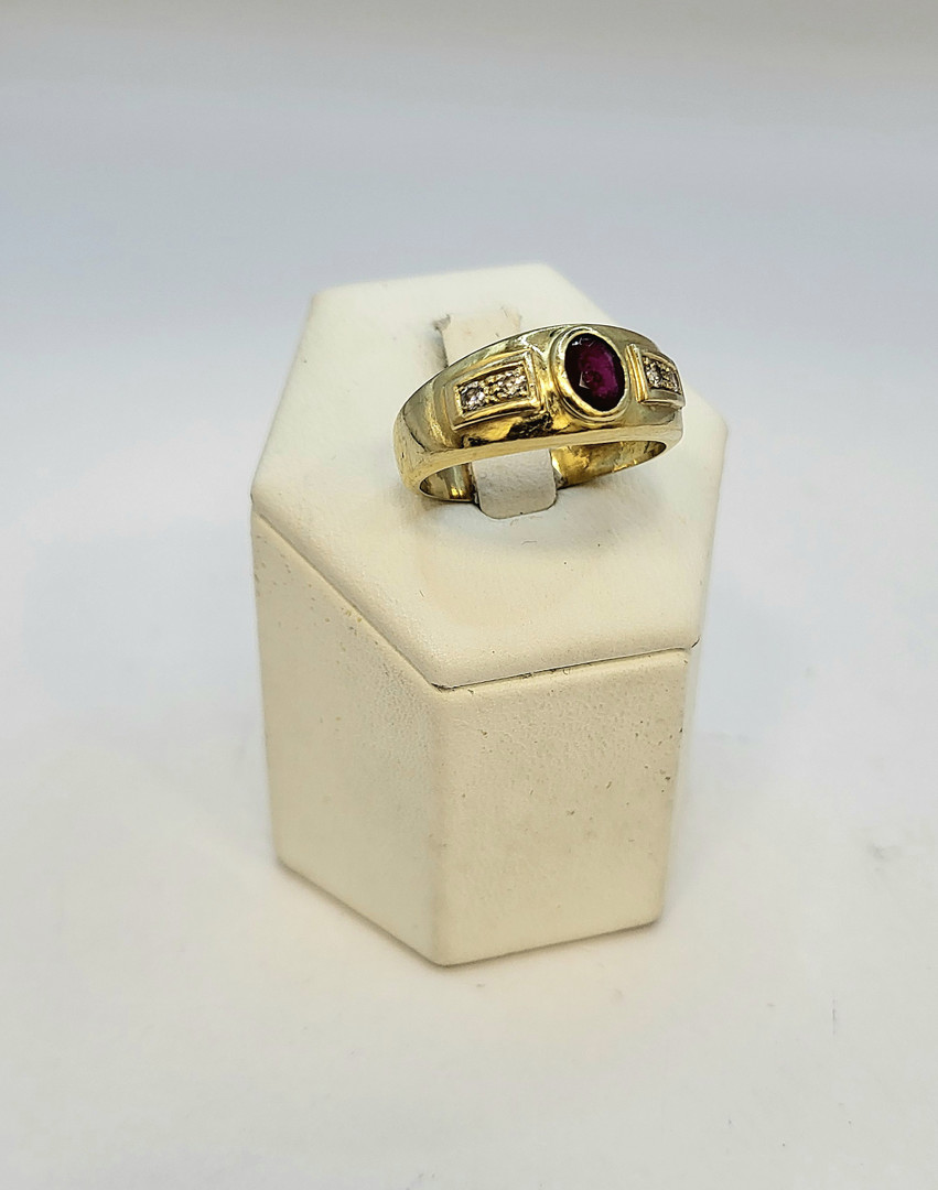 Anello oro diamanti pietra