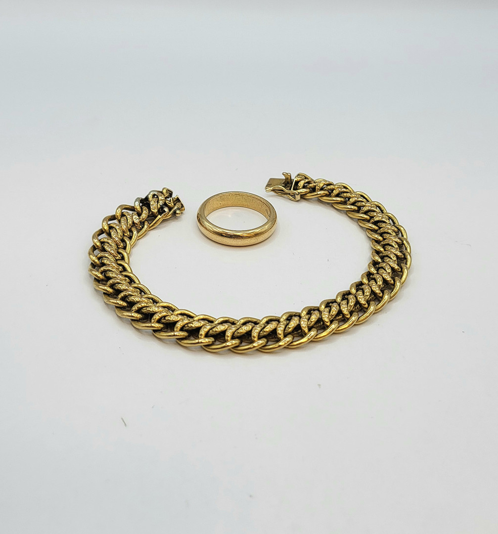 Bracciale e anello oro