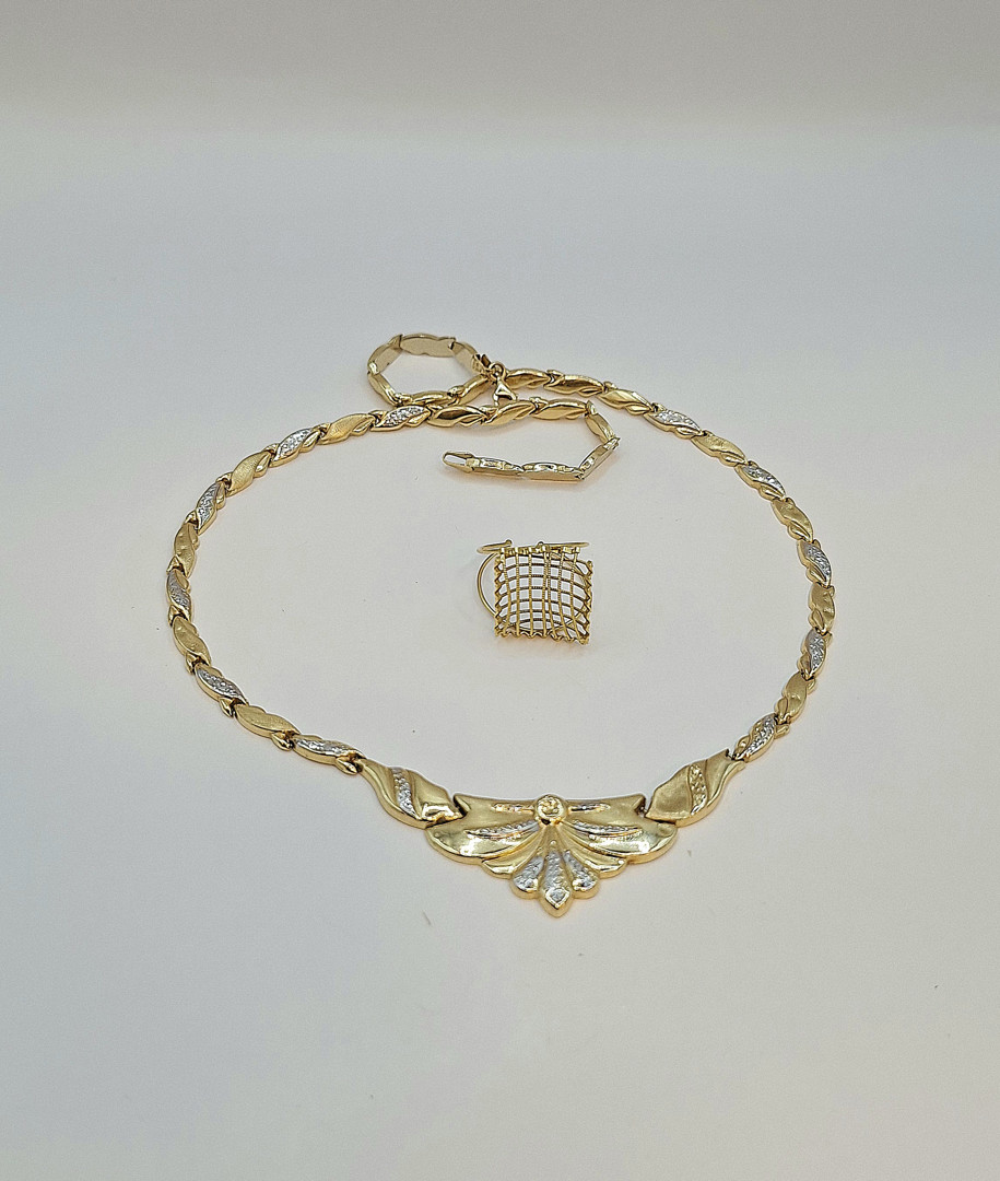 Anello e collana oro 
