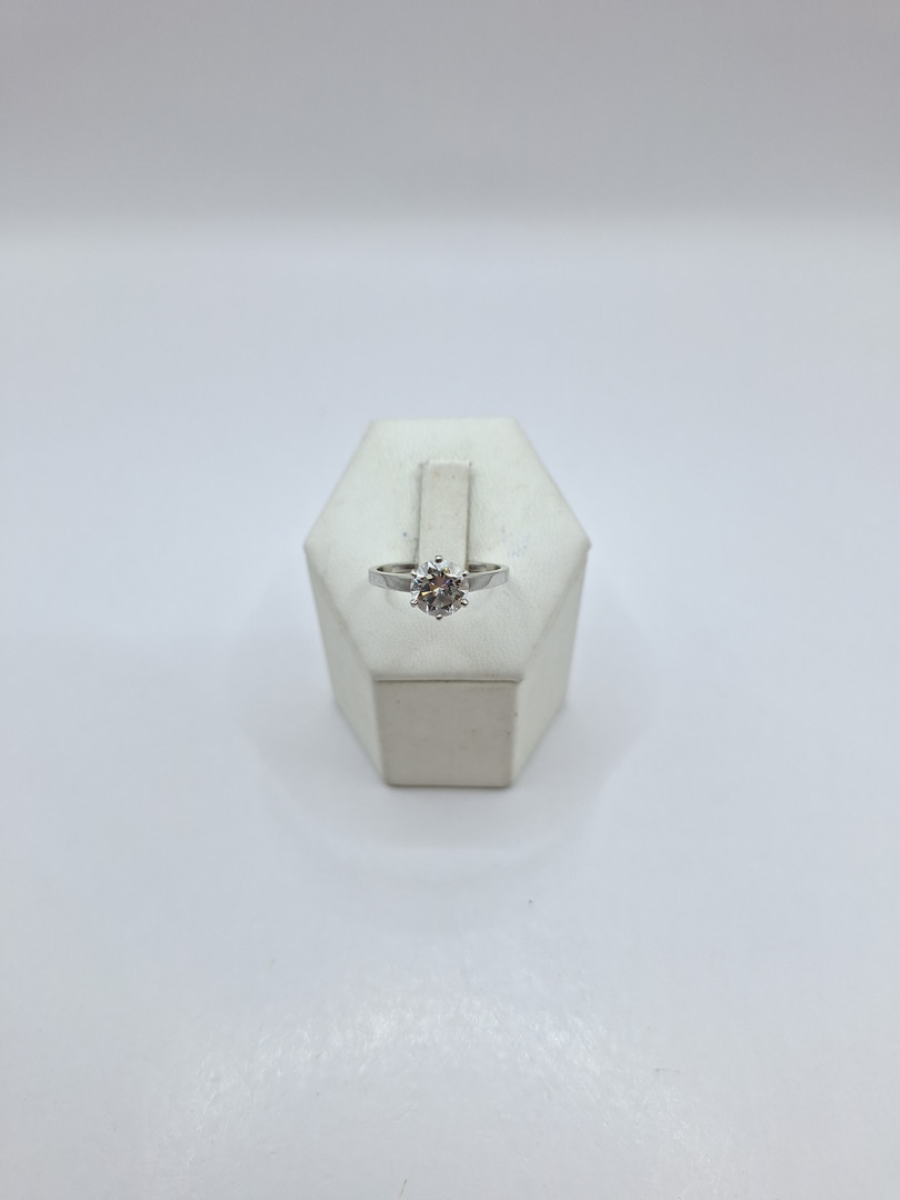 Anello oro diamante