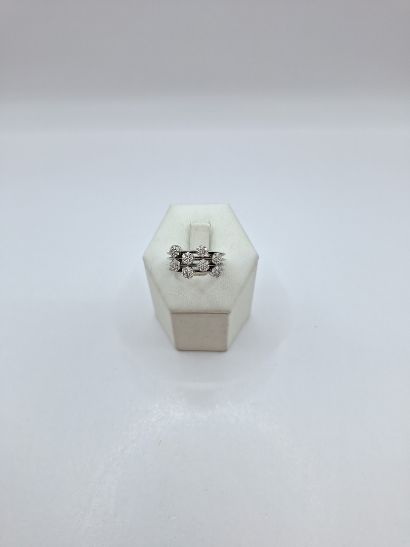 Anello in oro diamantini
