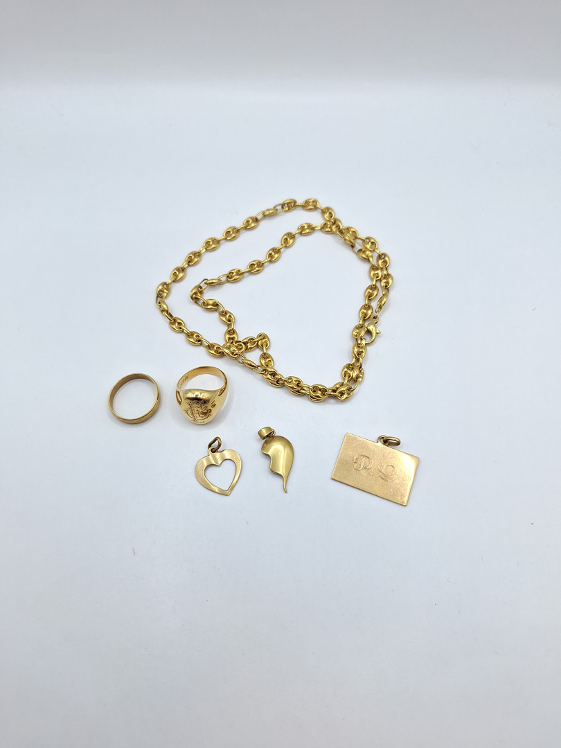 Vari oggetti oro 