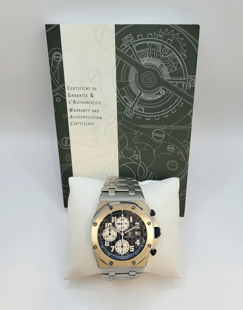Cronografo con bracciale acciaio Audemars-Piguet Royal oak offshore con garanzia 