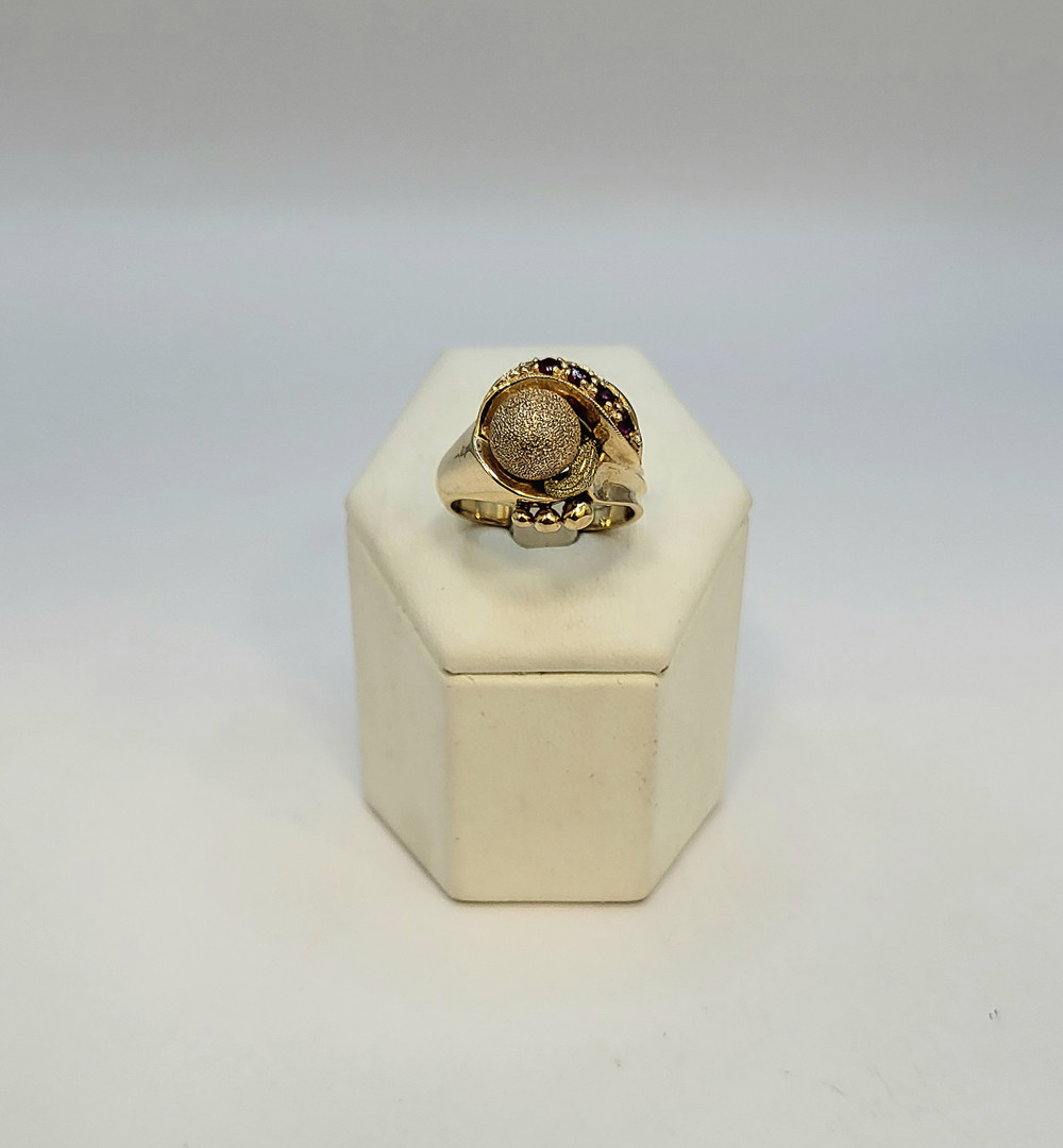 Anello oro pietre 