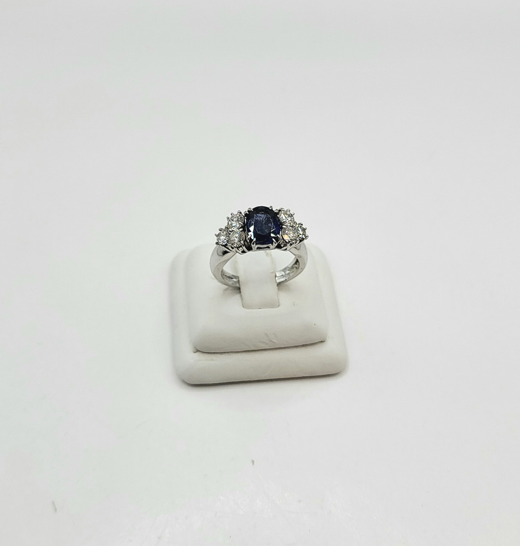 Anello oro diamanti pietra