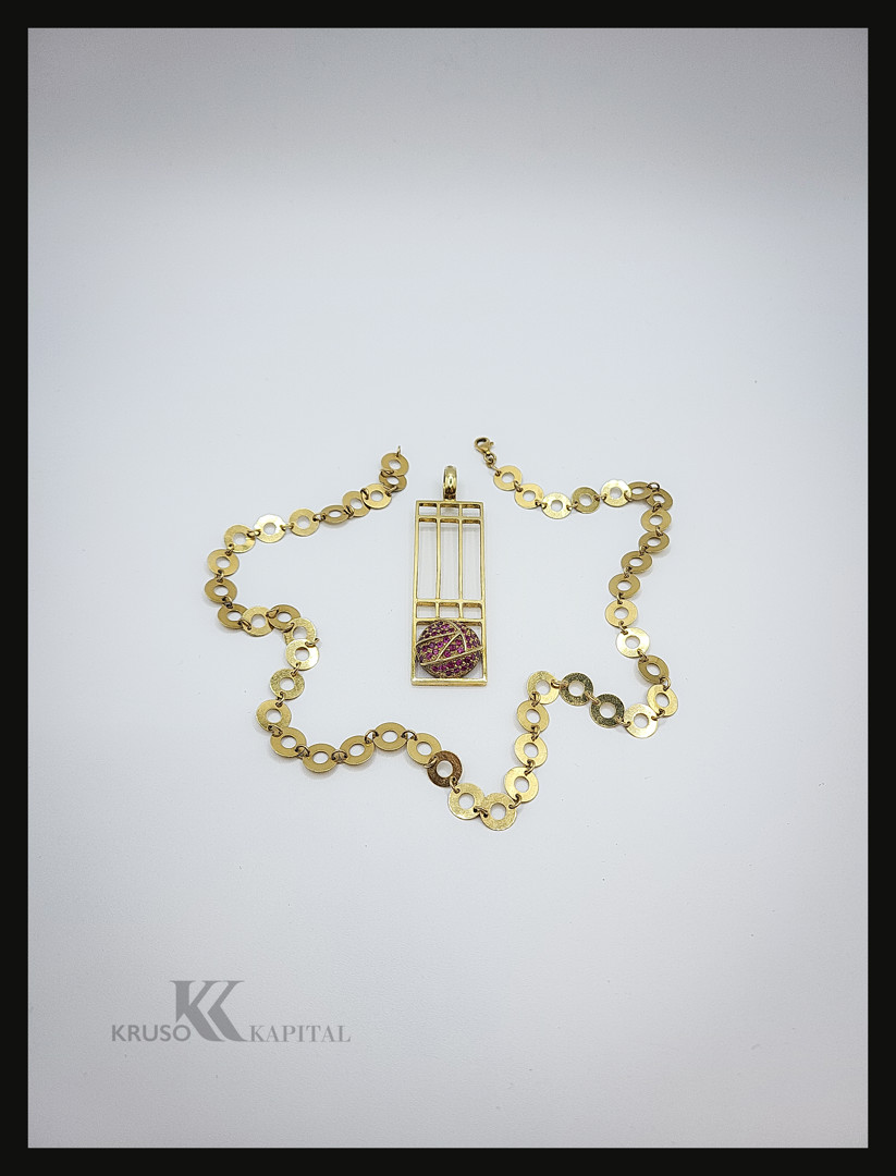 Collana e ciondolo oro pietre