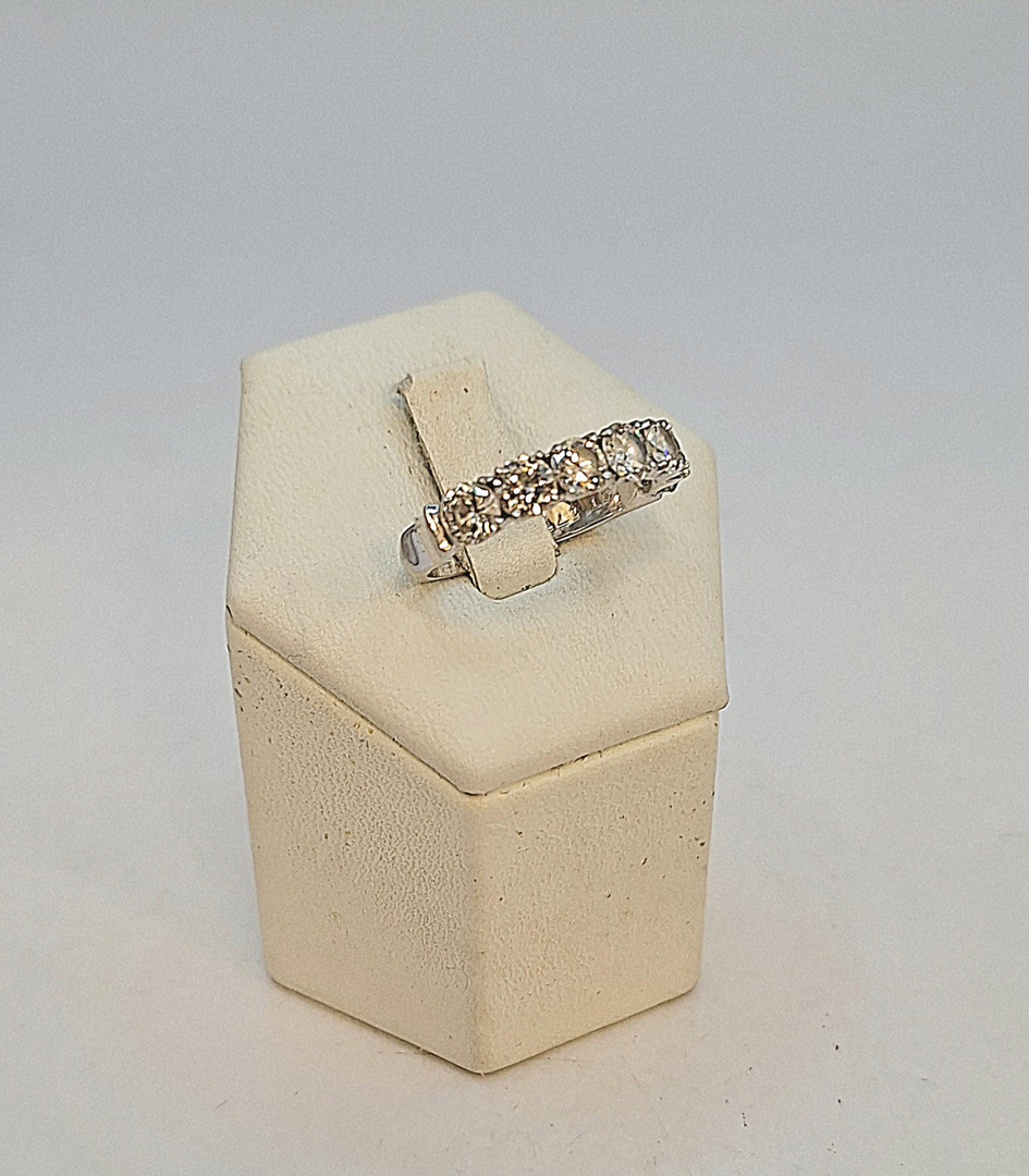 Anello oro diamanti