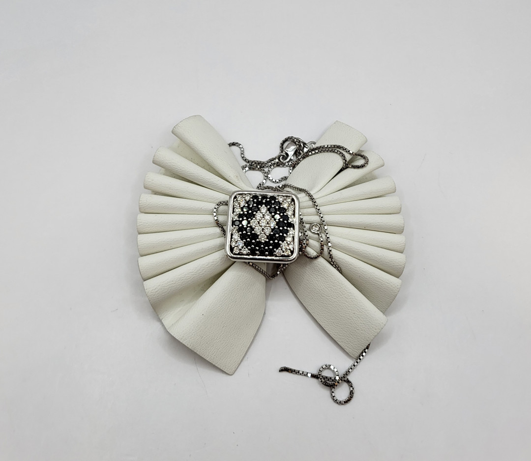 Collana oro diamantini