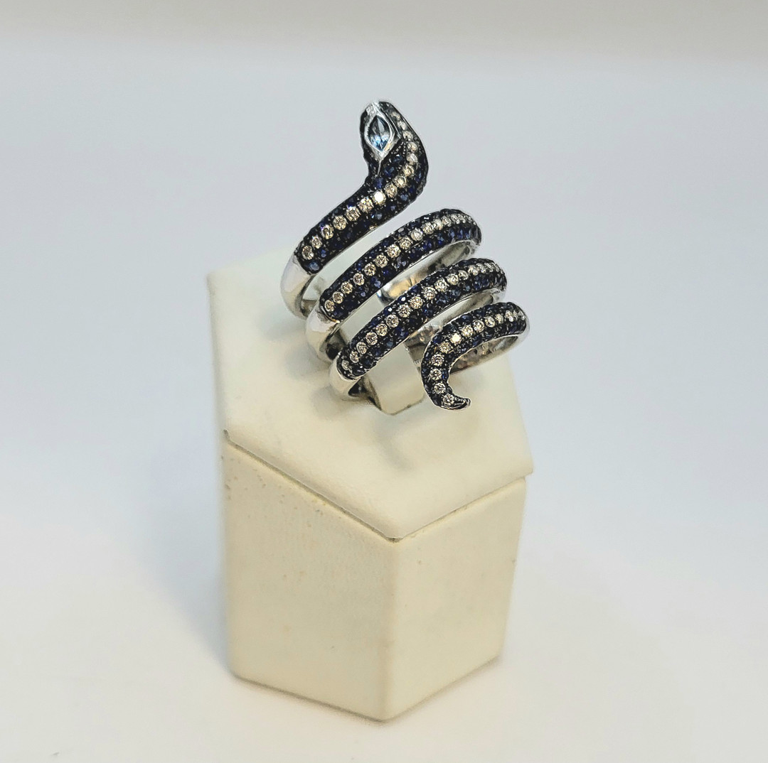 Anello oro pietre diamantini