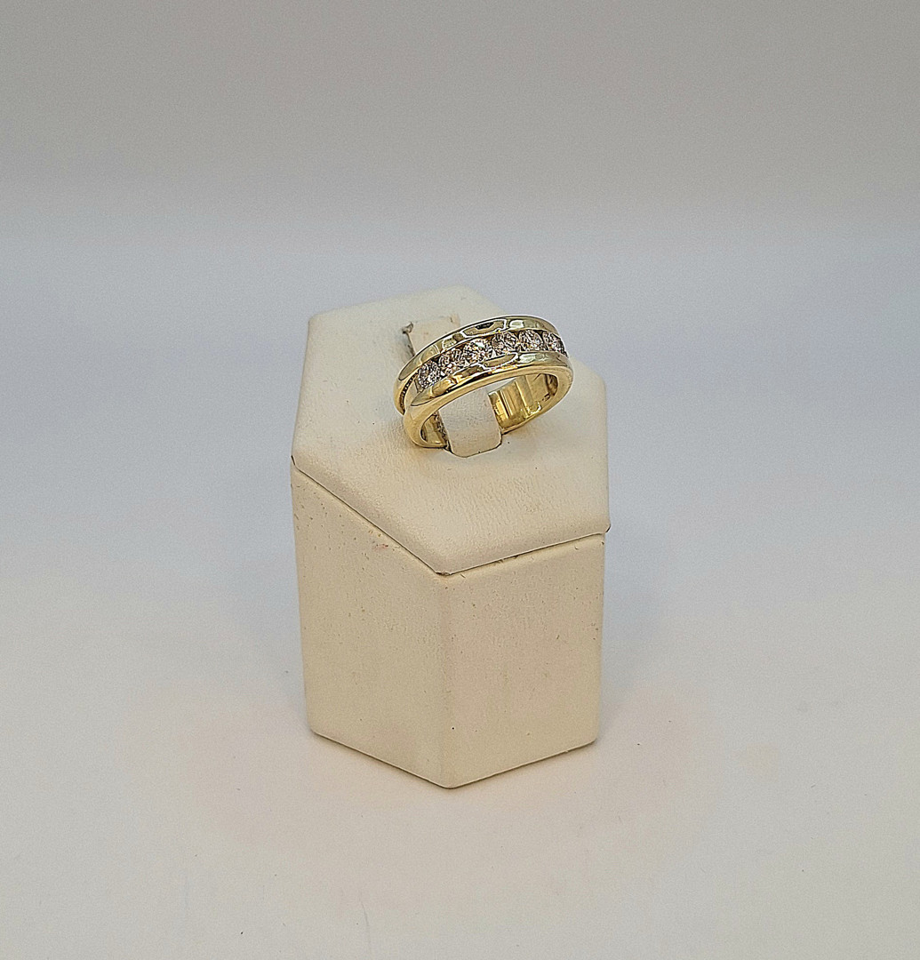 Anello oro diamanti