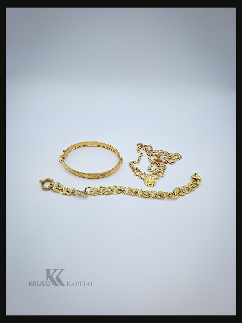 Collana due bracciali oro