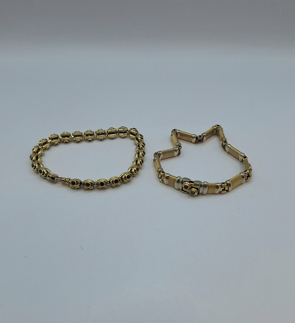 Due bracciali oro pietre