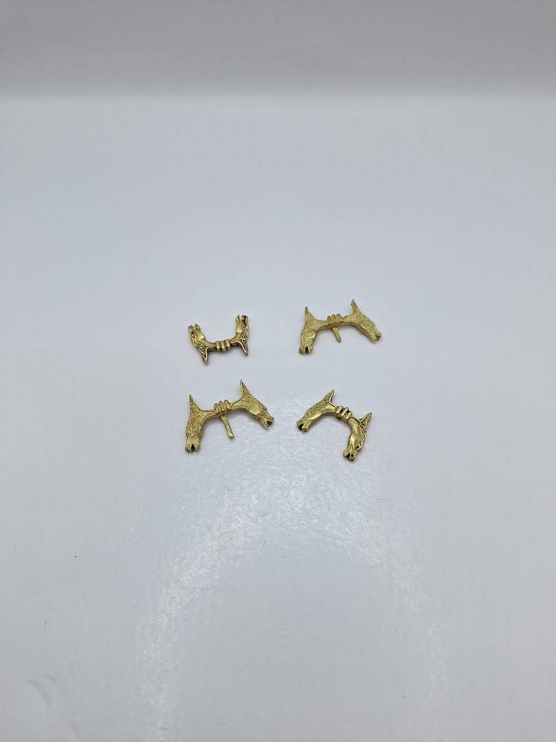 Quattro pezzi oro 