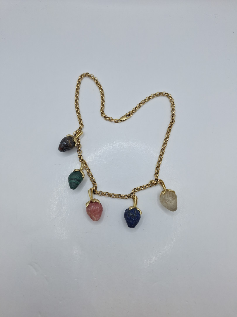 Collana e ciondoli oro pietre