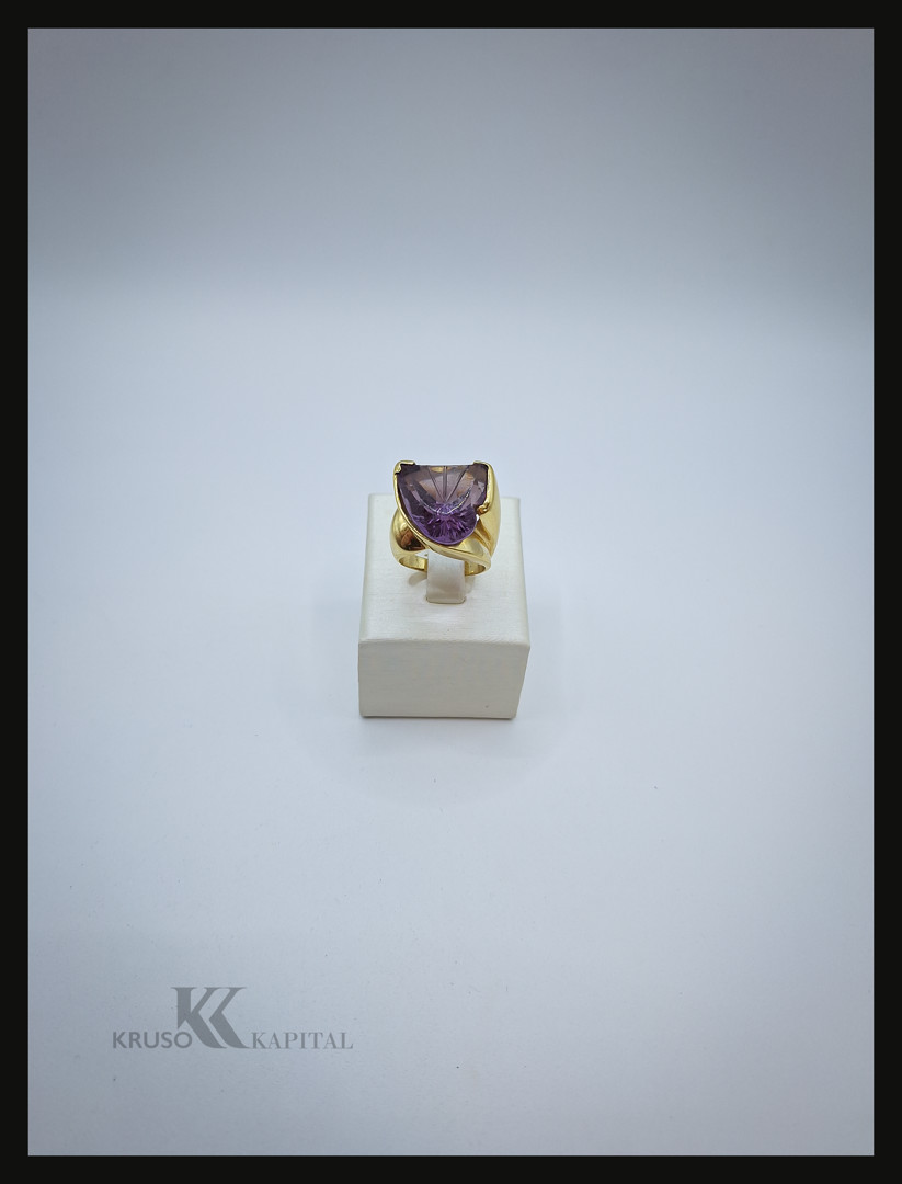 Anello oro con pietra 