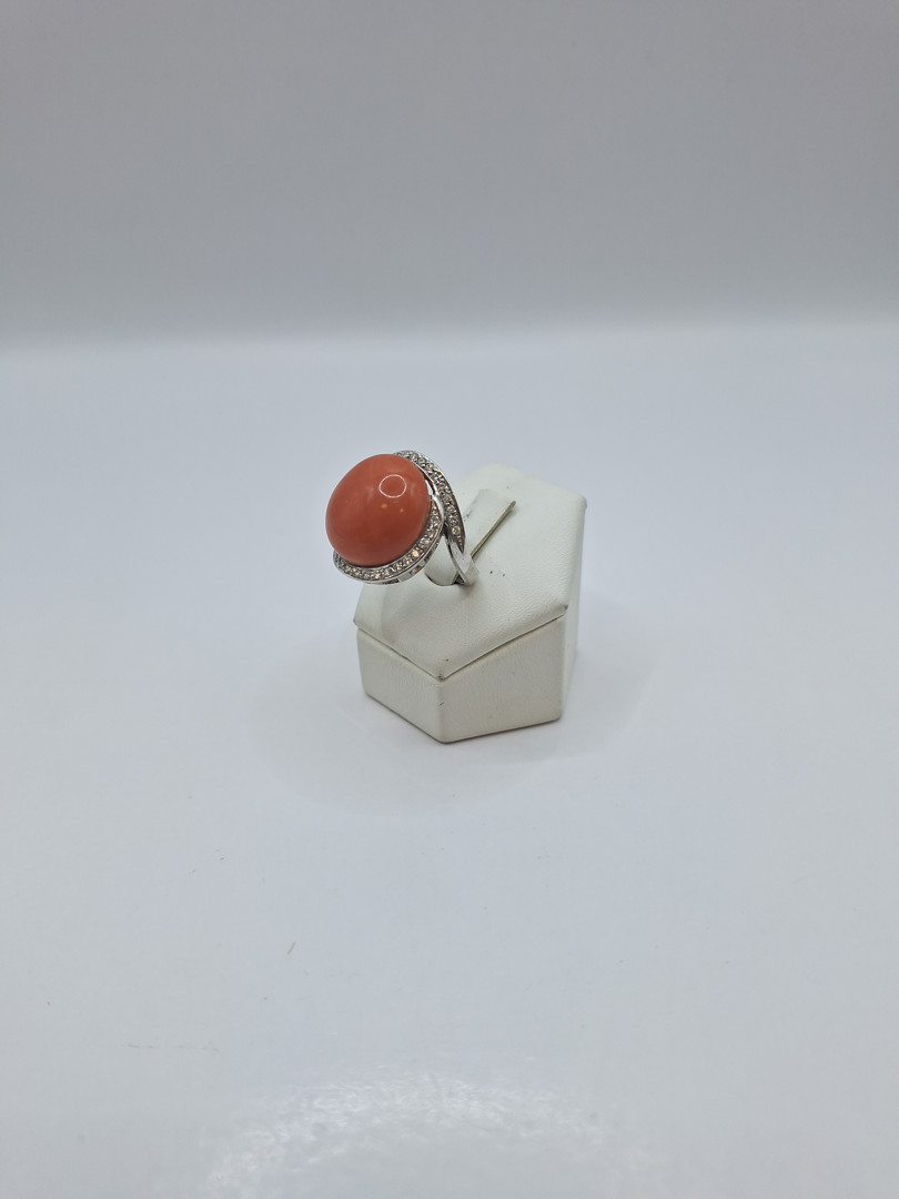 Anello oro corallo diamantini