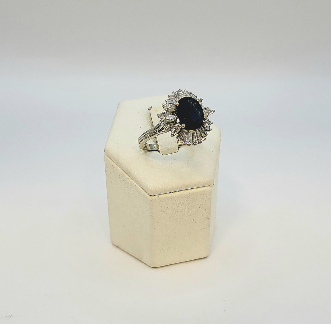 Anello oro diamanti pietra