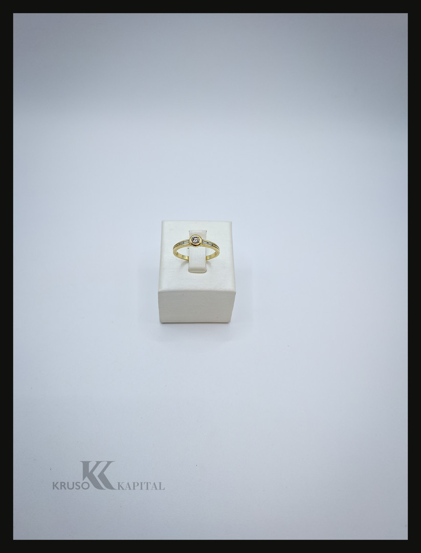 Anello oro diamanti