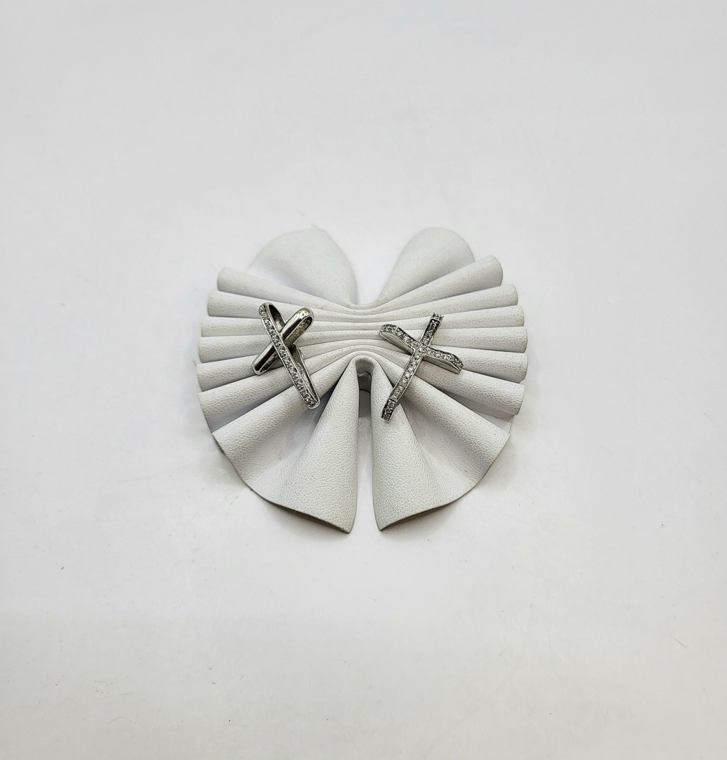 Due croci oro diamantini