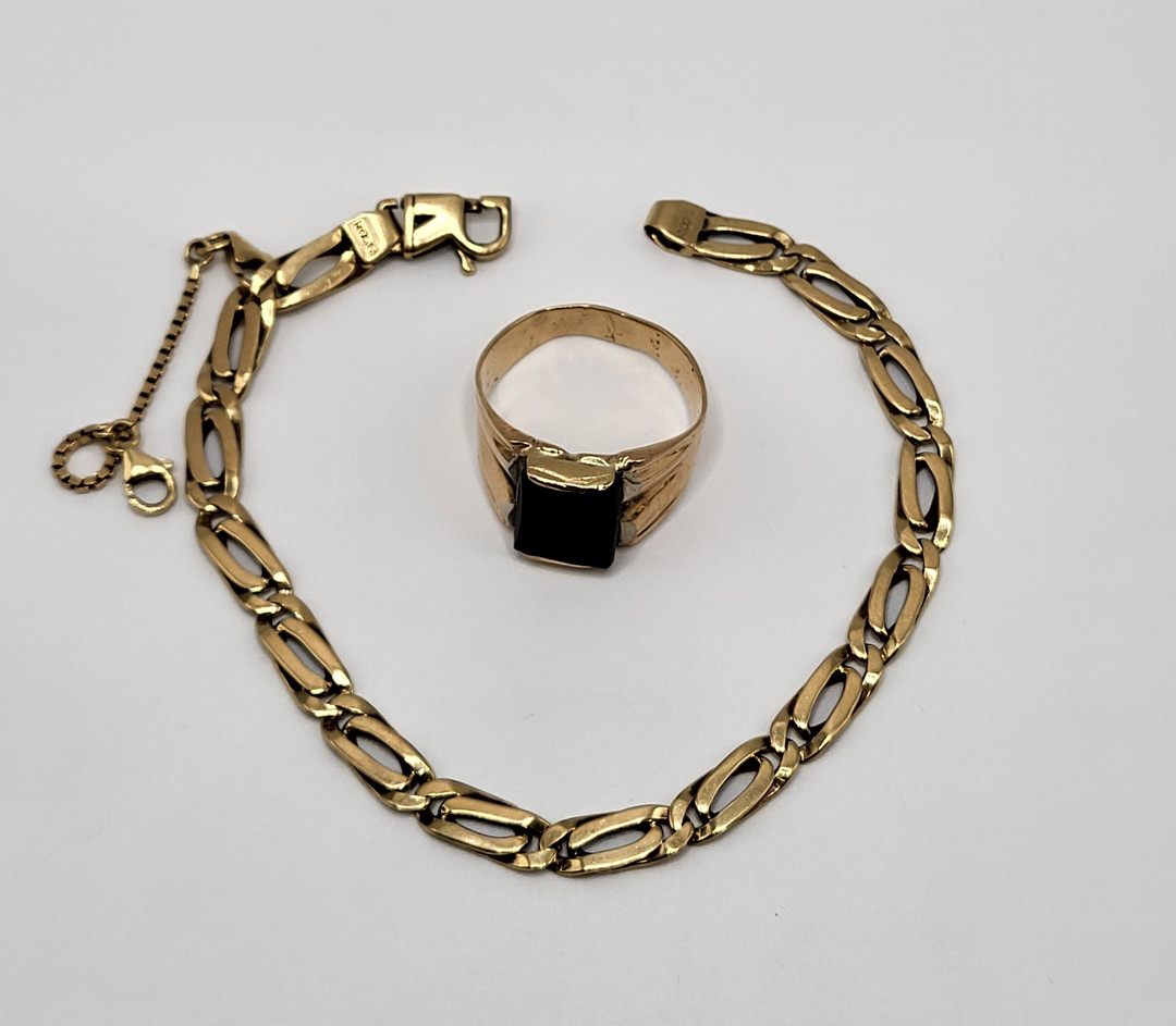 Bracciale e anello oro pietra 
