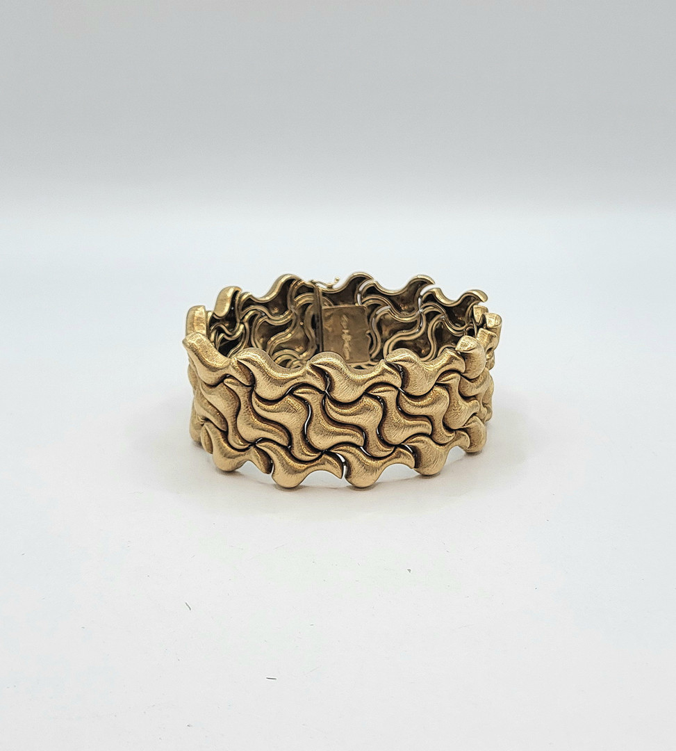 Bracciale a firma Buccellati oro 