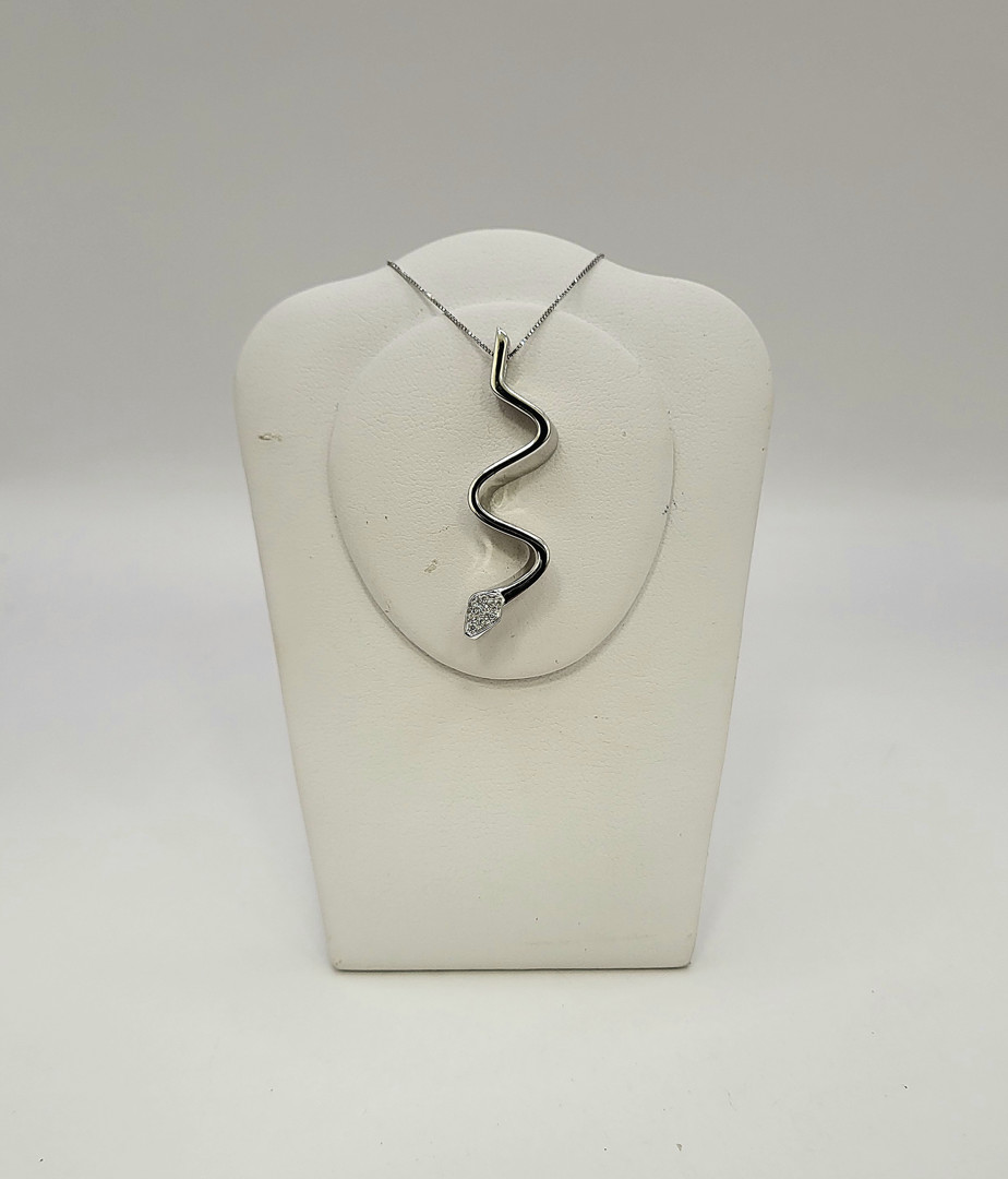 Catenina con ciondolo oro diamanti