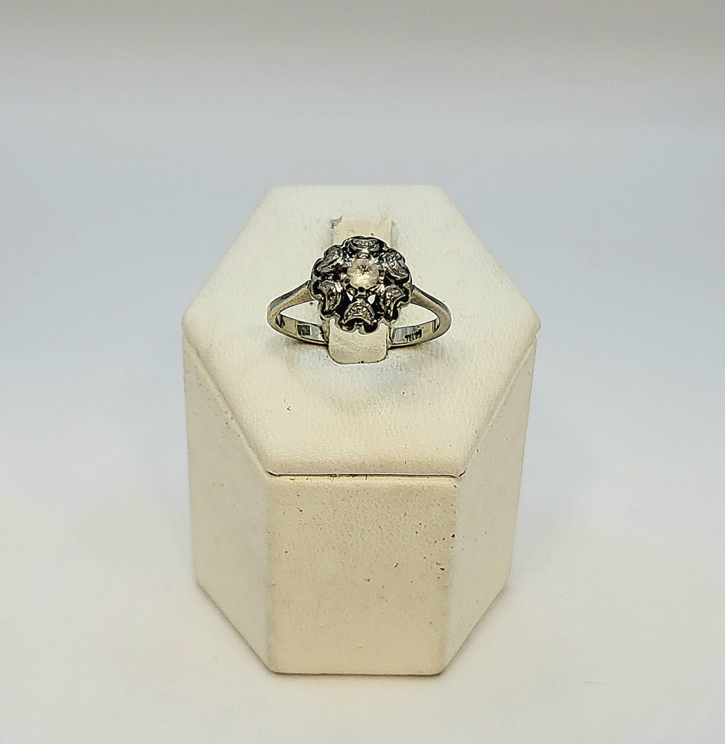 Anello oro pietra
