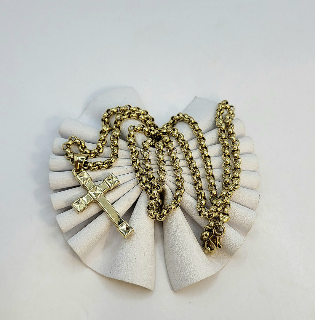 Collana e croce oro