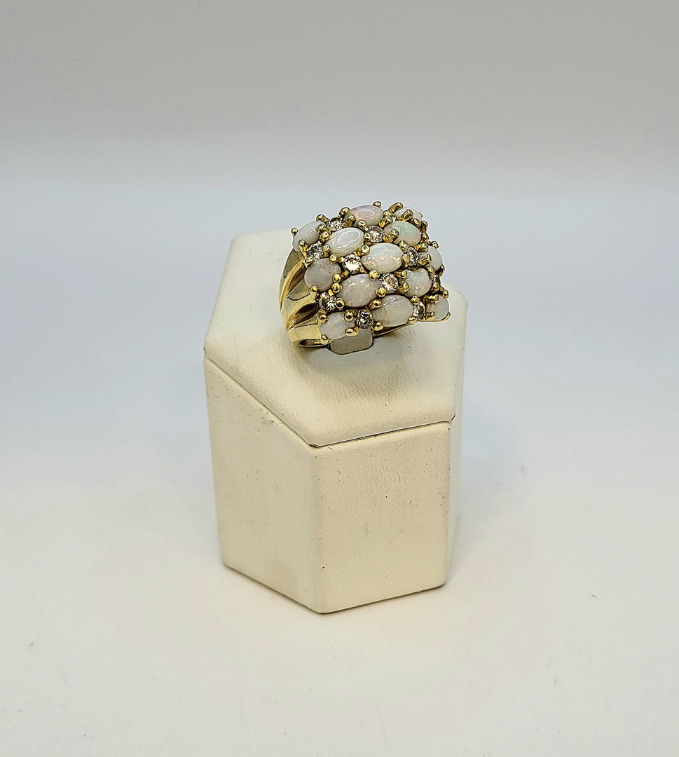 Anello oro pietre diamantini 