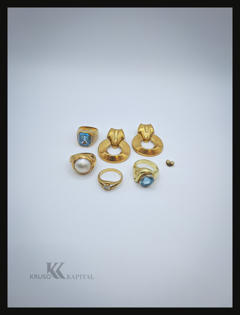 Vari oggetti in oro pietre diamantino perla mabè