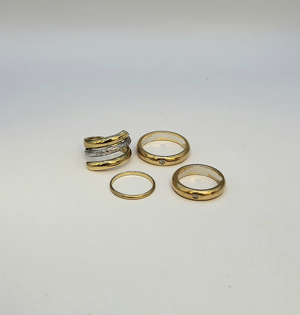 Quattro anelli oro 