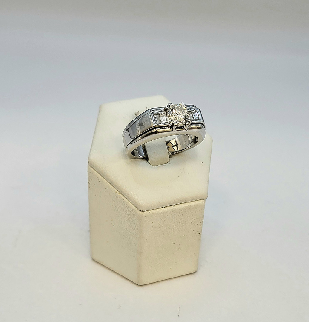 Anello oro diamanti