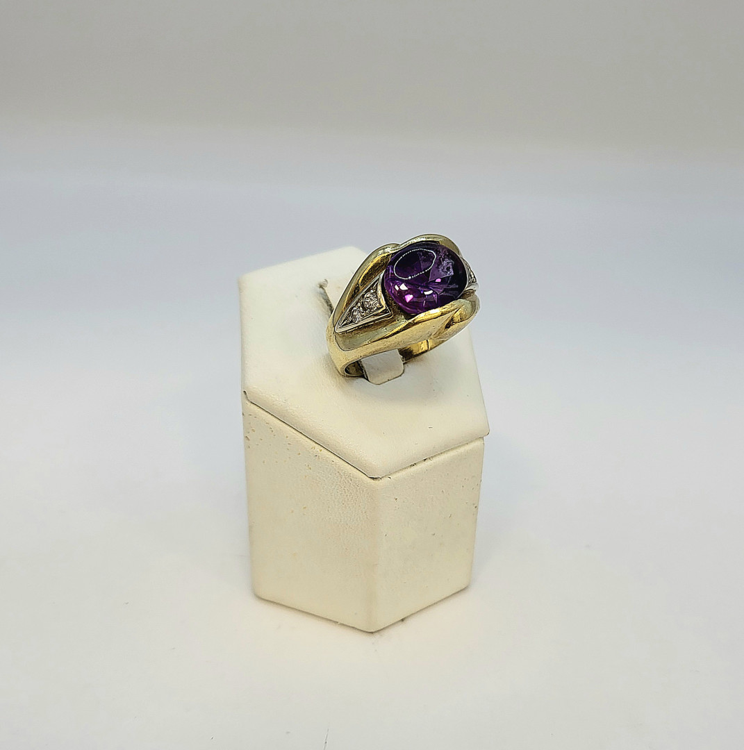 Anello oro pietre