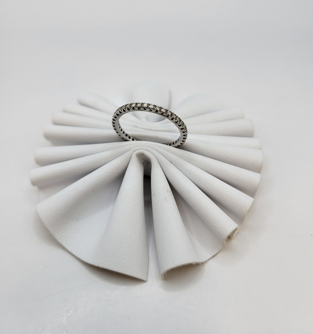 Anello oro diamantini