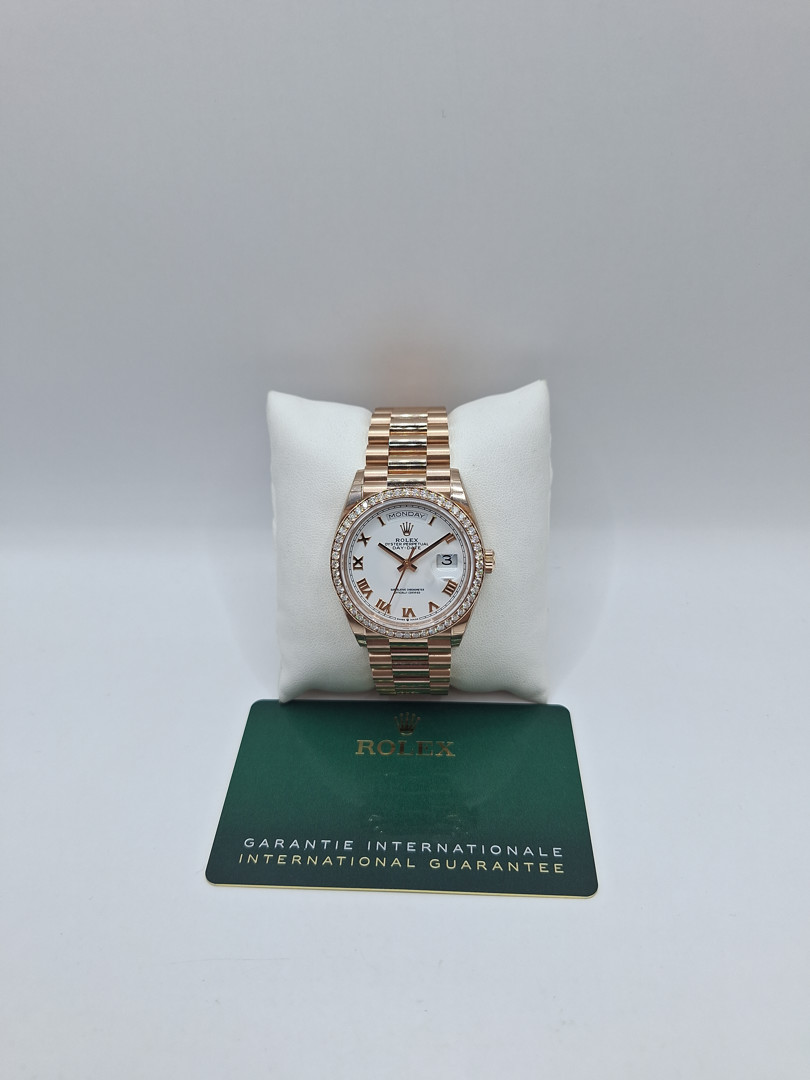 Orologio oro Rolex Day-Date Everose lunetta con diamanti e garanzia a corredo