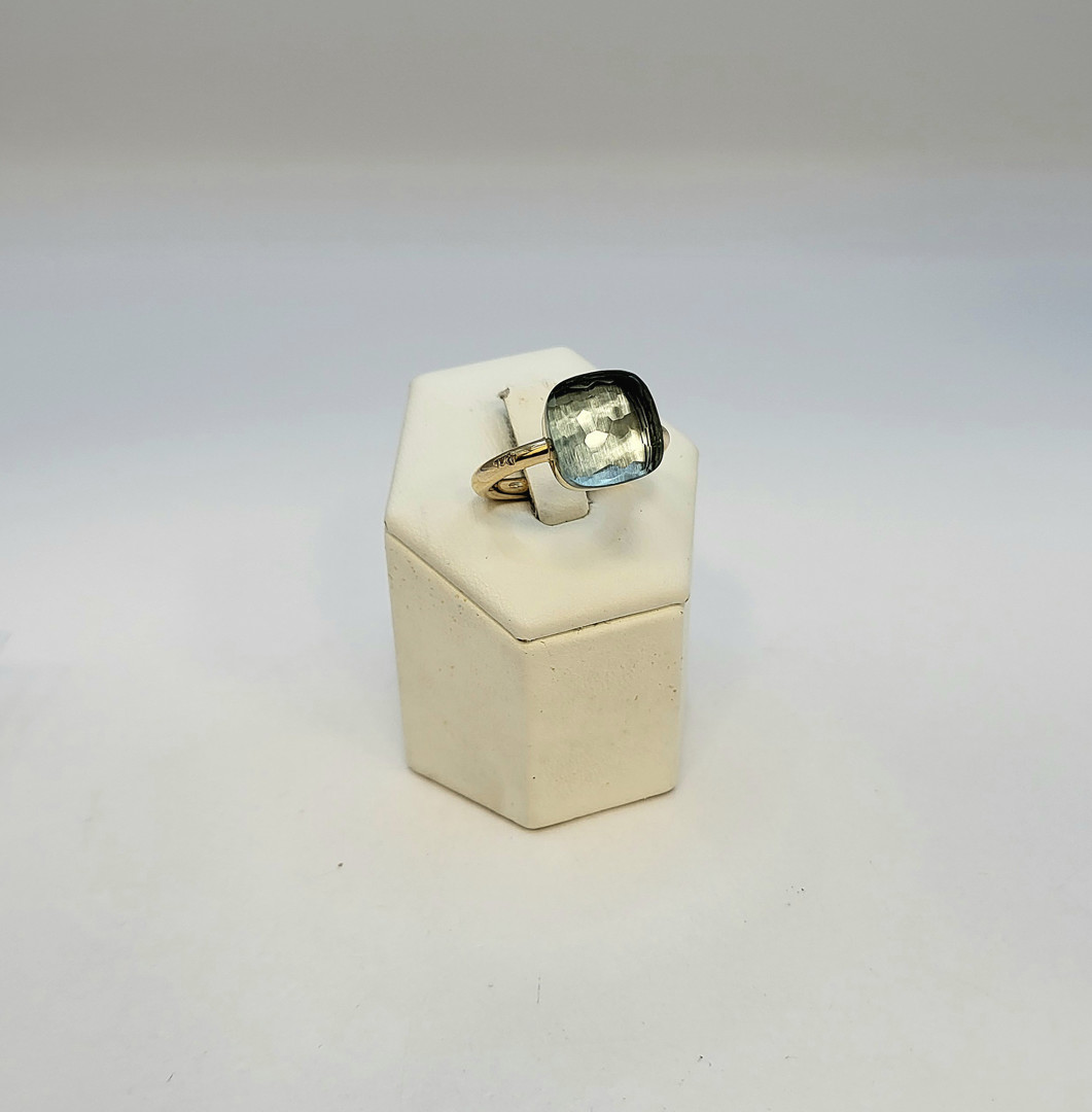 Anello oro pietra a firma Pomellato